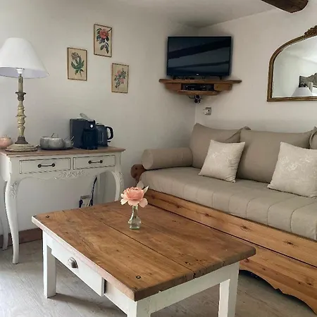 Bed & Breakfast La Perle De La Lauziere, D Hotes *